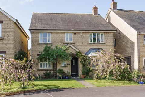 24 Hodgson Close, Fritwell, Bicester, OX27 7QB