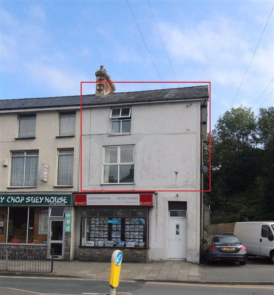High Street, Porthmadog 3 bed £495 pcm (£114 pw)