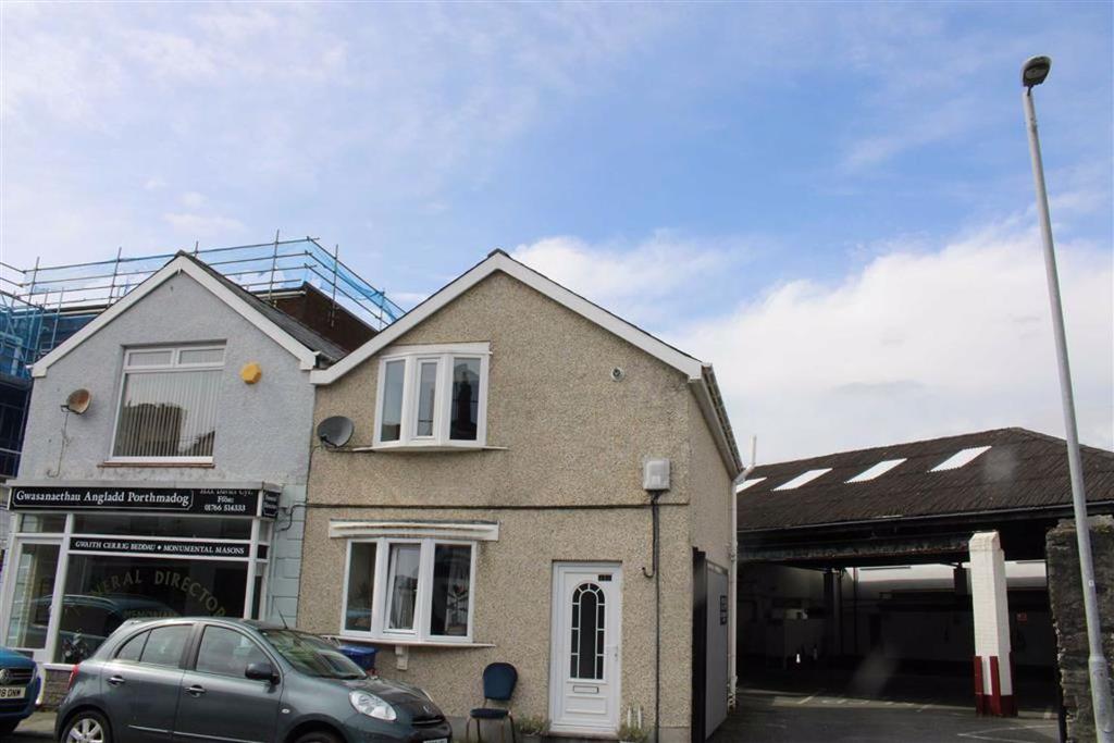 New Street, Porthmadog 1 bed apartment £475 pcm (£110 pw)