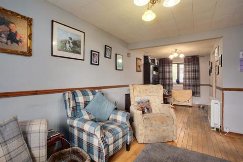 92 Clune Terrace, Newtonmore, PH20 1DY