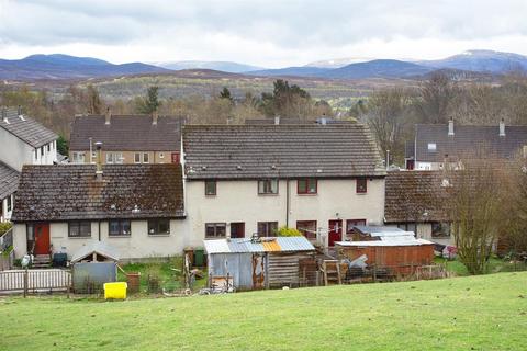 92 Clune Terrace, Newtonmore, PH20 1DY