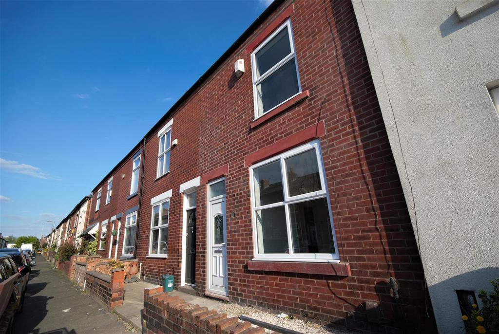 Stapleton Street, Salford 3 bed house £875 pcm (£202 pw)