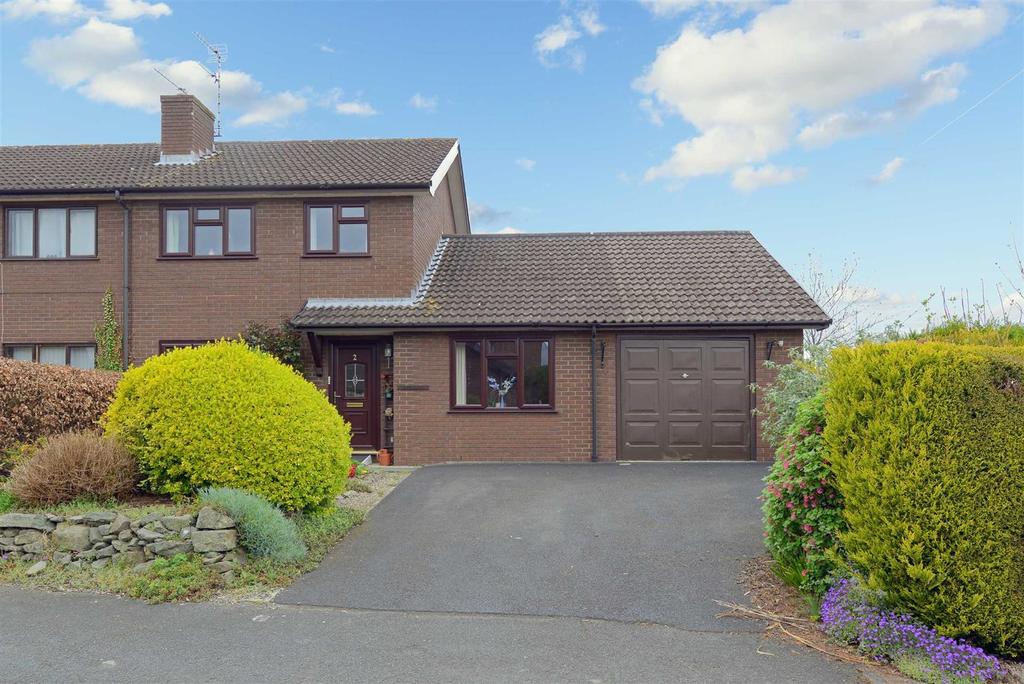 Bryn Mawr, Crew Green, Shrewsbury 3 bed semidetached house £250,000
