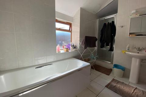 46 Barrack Road, Northampton, NN1 3RL