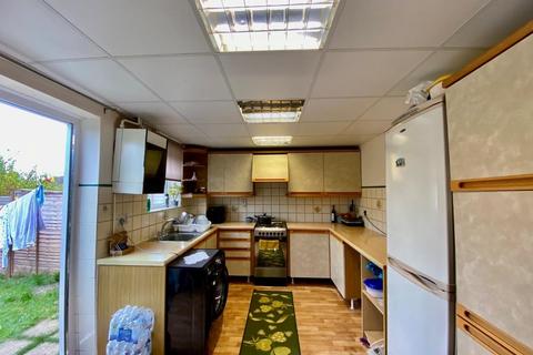 72 Grasscroft, Northampton, NN2 8TR