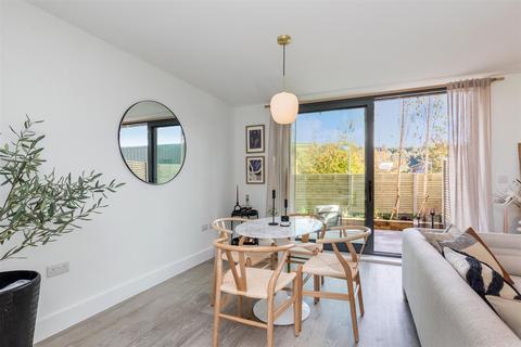 1 bedroom apartment for sale - Southdowns Road, Lewes