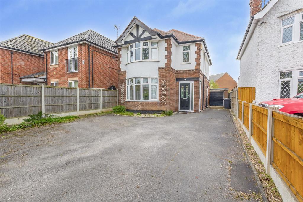 Bye Pass Road, Chilwell 4 bed detached house £365,000
