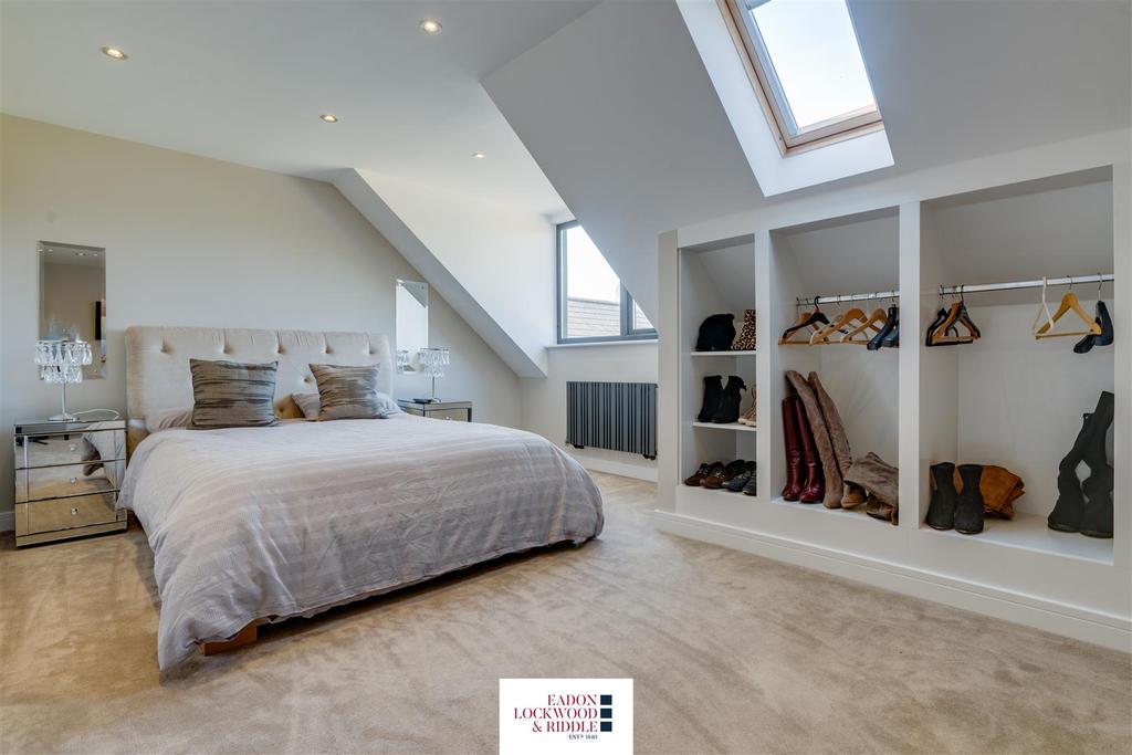 Bedroom 4-1.jpg