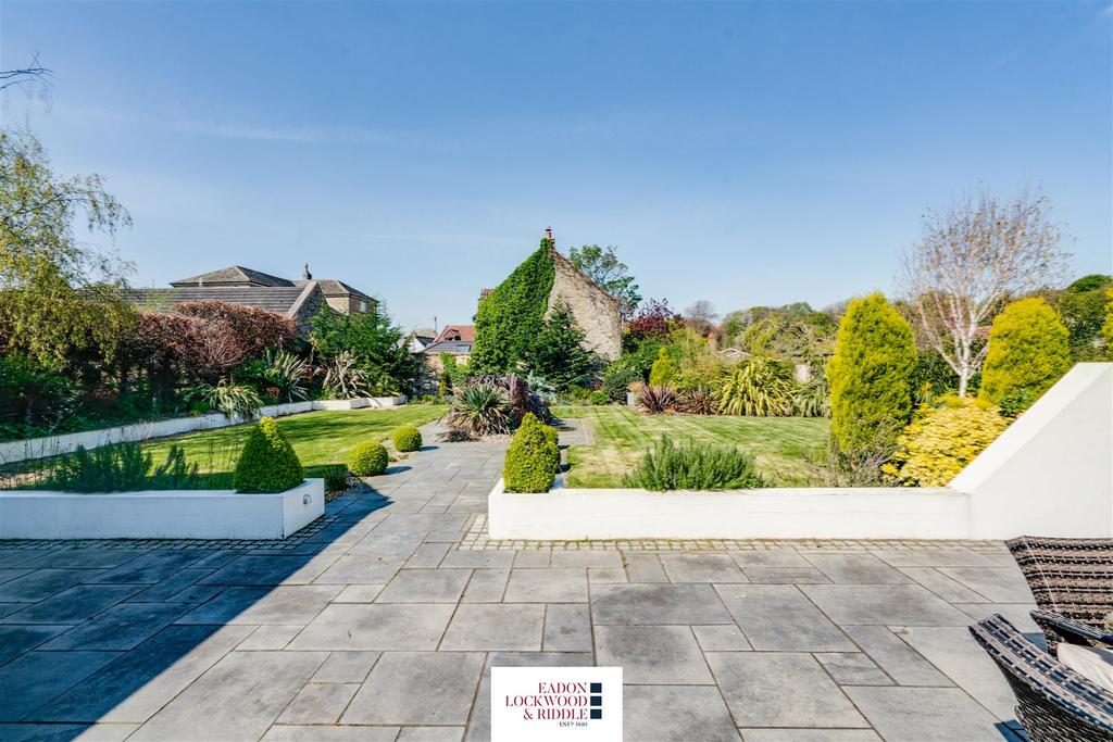 Garden 3.jpg
