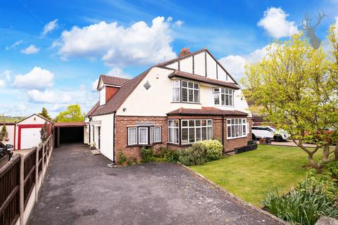 40 Dukes Avenue, Theydon Bois, Epping, CM16 7HE