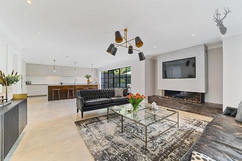 11 Lower Bury Lane, Epping, CM16 5HA