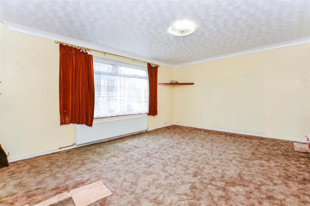 Browning Close, Scunthorpe 3 bed semidetached house £129,950