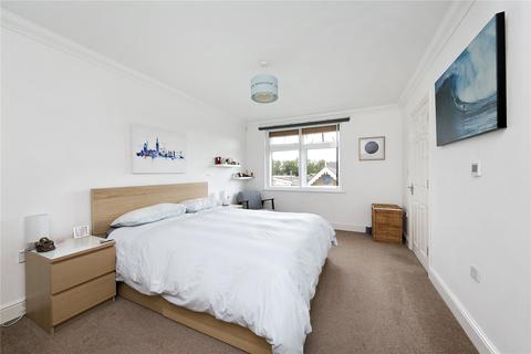 2 bedroom flat for sale - Lexington Court, 35 Tower Road, Twickenham, TW1