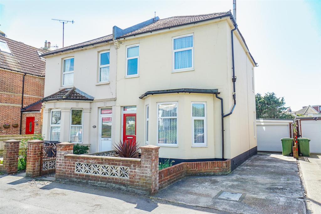 Bexhill Road, St. LeonardsOnSea 3 bed semidetached house for sale £359,950