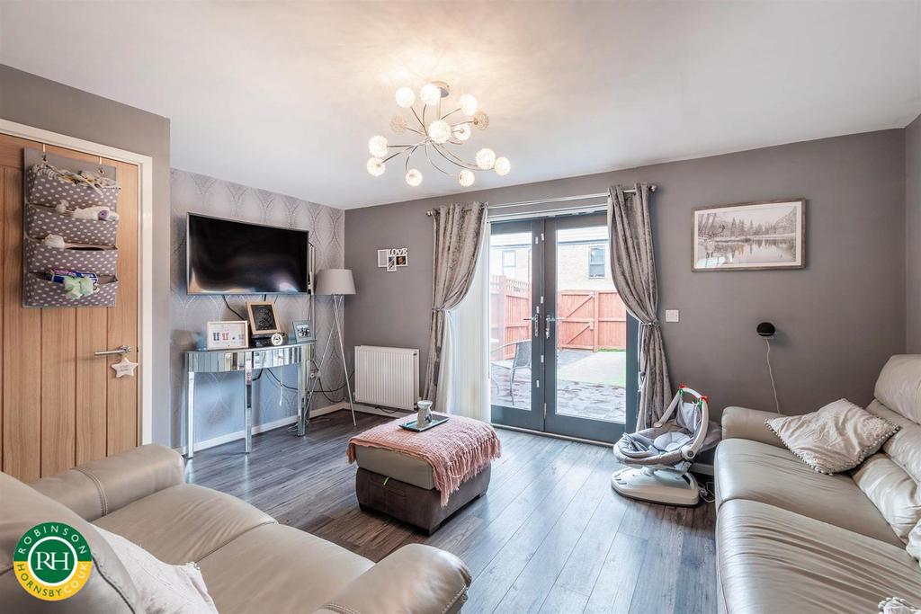 Woodfield Way, Balby, Doncaster 3 bed end of terrace house £220,000