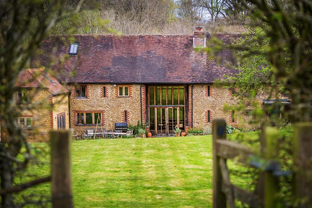 Markwick Lane, Loxhill, Godalming 6 bed detached house £2,950,000