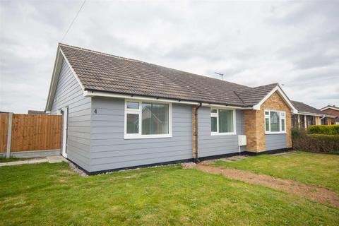 4 Willow Crescent, Hatfield Peverel, Chelmsford, CM3 2LJ