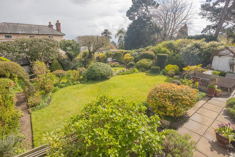 Wells Road, Malvern, Worcestershire, WR14 4HE 5 bed semidetached house