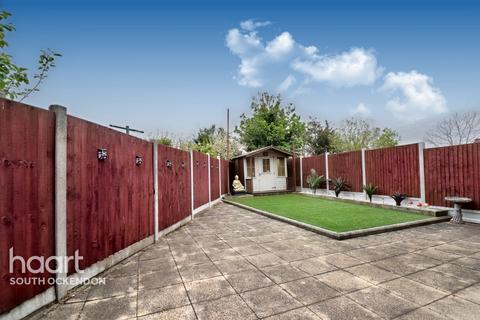 13 Fairham Avenue, South Ockendon, RM15 5NP