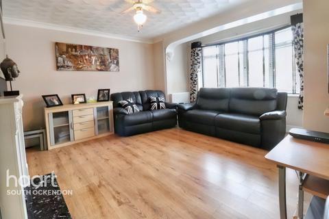 13 Fairham Avenue, South Ockendon, RM15 5NP