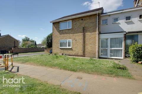97 Oaks Cross, Stevenage, SG2 8LT