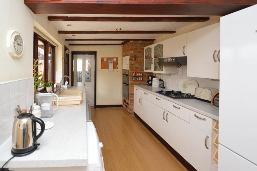 Gore Road, Burnham 2 bed semidetached house £460,000