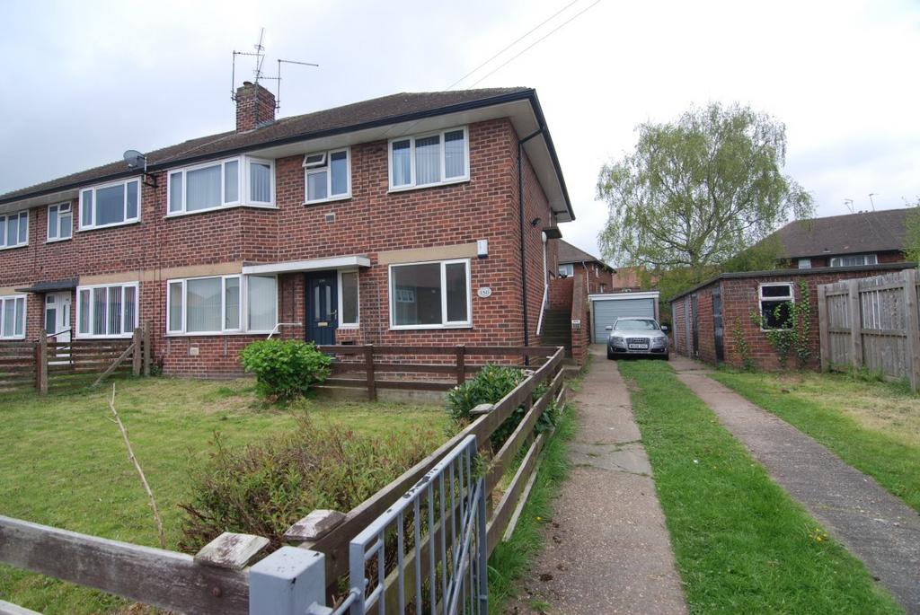 Cherry Tree Street, Hoyland 2 bed apartment £580 pcm (£134 pw)