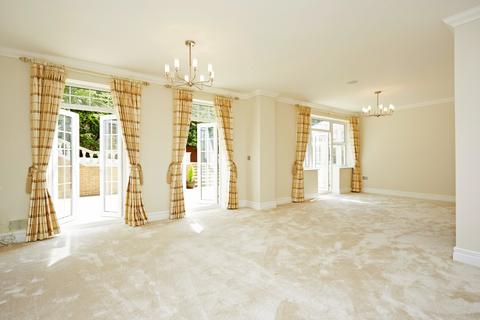 3 Jersey Place, Ascot, SL5 9NA