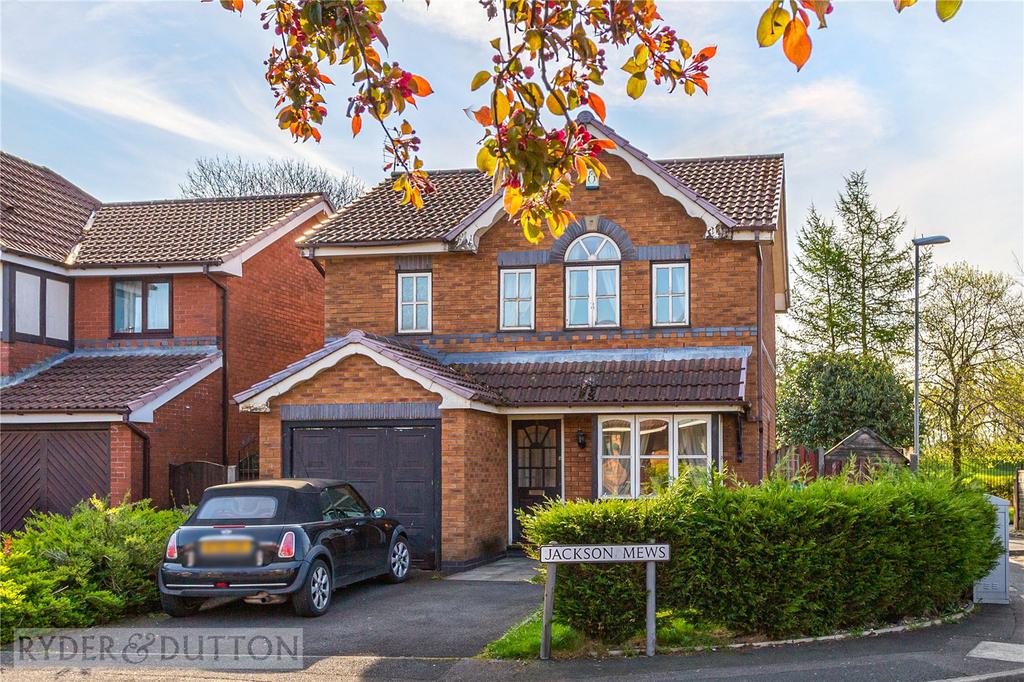 Jackson Mews, Waterhead, Oldham, OL4 3 bed detached house £260,000