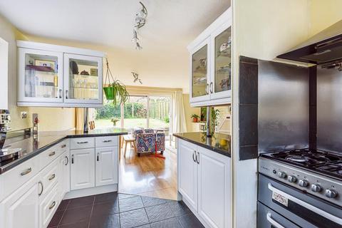 21 Budds Close, Basingstoke, RG21 8XJ