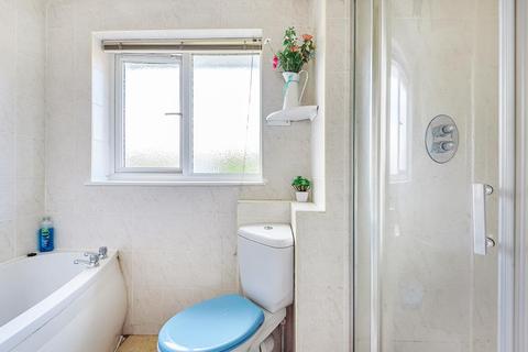 21 Budds Close, Basingstoke, RG21 8XJ