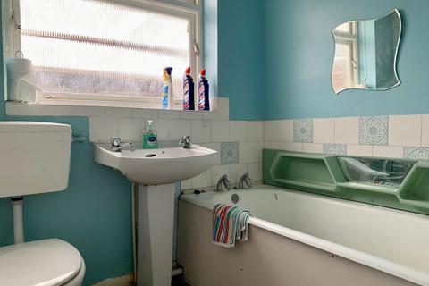 2 Coleraine Close, Northampton, NN2 8QF
