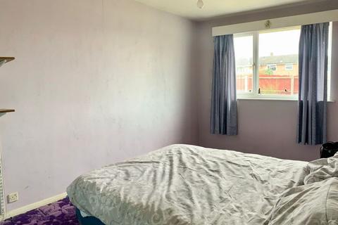 2 Coleraine Close, Northampton, NN2 8QF