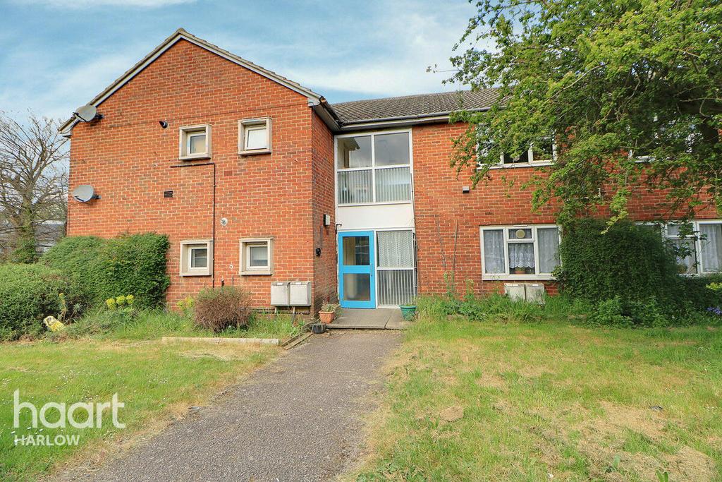 Rectory Wood, Harlow 1 bed flat £170,000