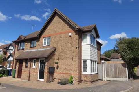 31 Camden Road, Chafford Hundred, Grays, RM16 6PY