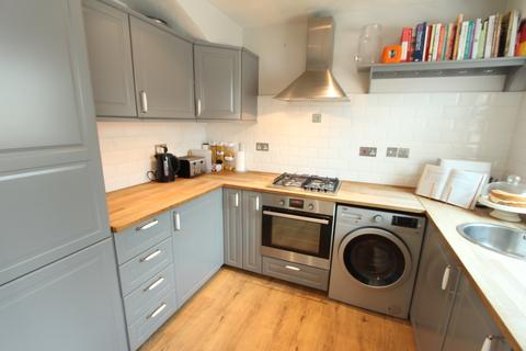 31 Camden Road, Chafford Hundred, Grays, RM16 6PY