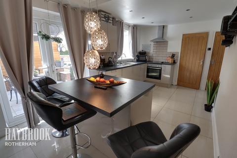 9 Springfield Drive, Thrybergh, Rotherham, S65 4EG