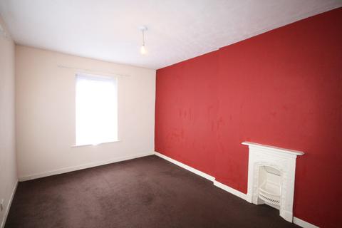 3 bedroom terraced house to rent - St Marys Avenue, Barry
