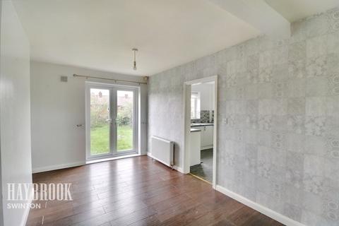 258 Wath Road, Brampton, Barnsley, S73 0XD