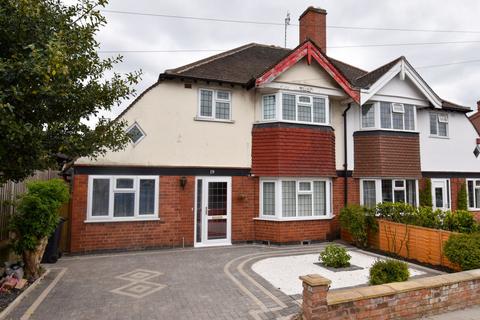 3 bedroom semi-detached house to rent, Overdale Road, Leicester