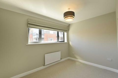 2 bedroom terraced house to rent, Basin Road, Worcester