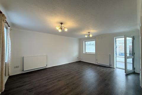 2 bedroom terraced house to rent, Hiskins, Wantage