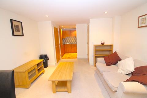 1 bedroom apartment to rent, Altamar, Kings Road, Swansea, West Glamorgan, SA1 8PP