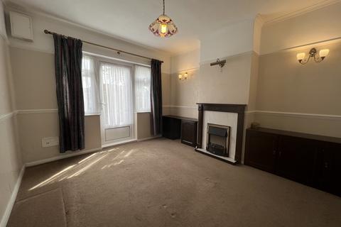 3 bedroom semi-detached house to rent, Vicarage Farm Road, Hounslow, Greater London, TW5