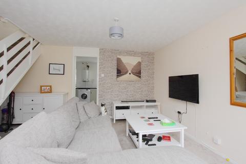 8 Watermills Close, Andover, SP10 2ND