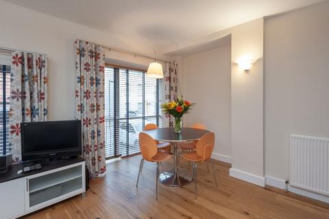 49/1 Patriothall, Edinburgh, EH3 5AY