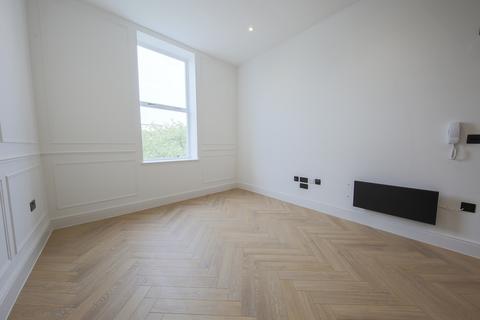 2 bedroom flat to rent - The Causeway, Altrincham, Cheshire
