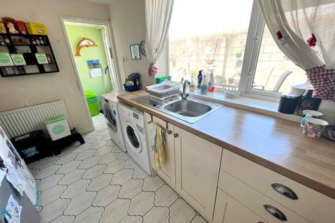 2 bedroom end of terrace house for sale, Copperworks Road, Llanelli, Carmarthenshire. SA15 2NG