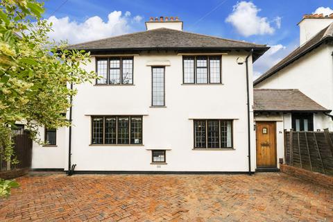4 bedroom detached house for sale, Palmerston Road, Buckhurst Hill, IG9