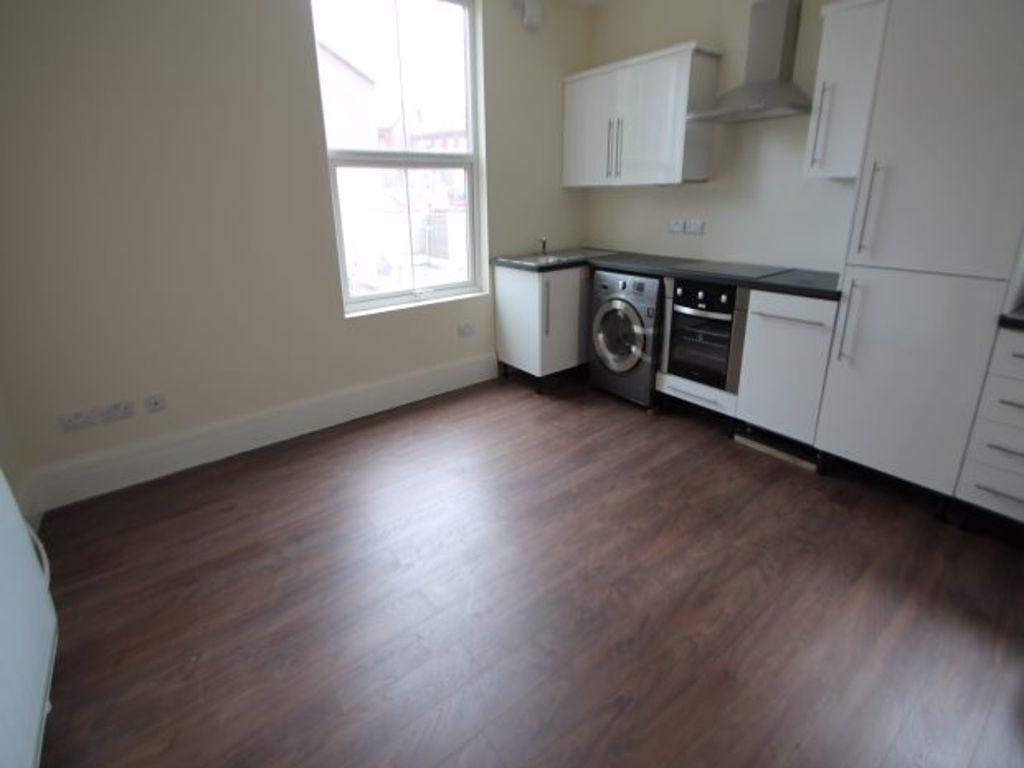 Morris Lane, Leeds 1 bed house £676 pcm (£156 pw)
